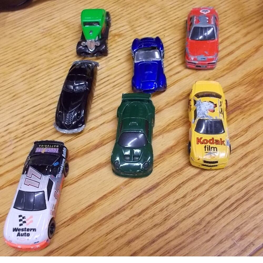 Metal Vintage Matchbox Cars (6)